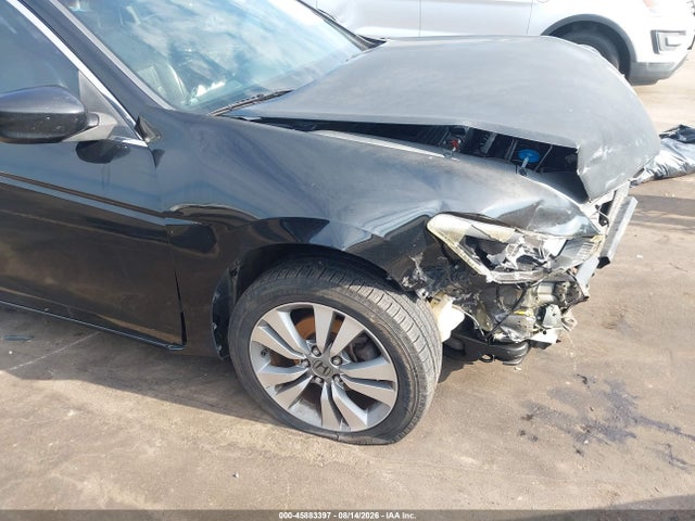 45883397 :رقم المزاد ، 1HGCS1B35AA006992 vin ، 2010 Honda Accord 2.4 Lx-s مزاد بيع