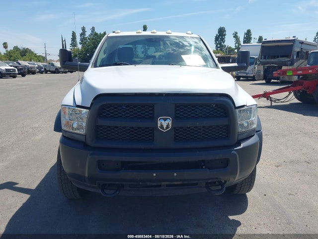 45883404 :رقم المزاد ، 3C7WRNFL1DG583536 vin ، 2013 Ram 5500 Chassis Tradesman/slt/laramie مزاد بيع