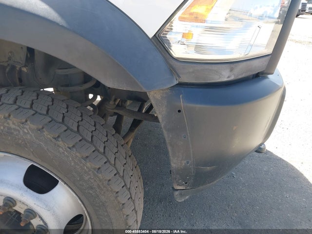 45883404 :رقم المزاد ، 3C7WRNFL1DG583536 vin ، 2013 Ram 5500 Chassis Tradesman/slt/laramie مزاد بيع