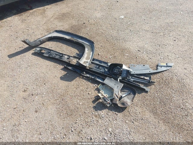 45883409 :رقم المزاد ، 1GTDT136758105111 vin ، 2005 Gmc Canyon Sle مزاد بيع