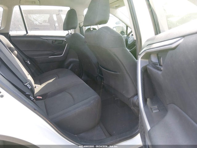 Toyota RAV4 LE 2019 2T3H1RFV3KC022629 Image 8