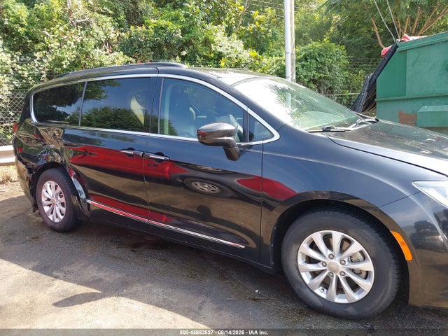 Aukcja sprzedaży 2017 Chrysler Pacifica Touring-l, vin: 2C4RC1BG9HR687883, numer aukcji: 45883537