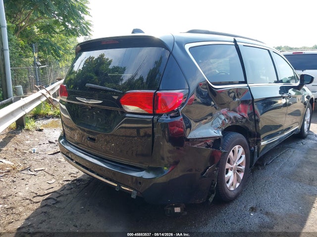 Aukcja sprzedaży 2017 Chrysler Pacifica Touring-l, vin: 2C4RC1BG9HR687883, numer aukcji: 45883537