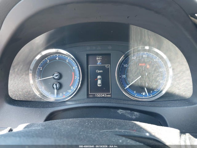 5YFBURHE7HP637096 Toyota Corolla Se Special Edition