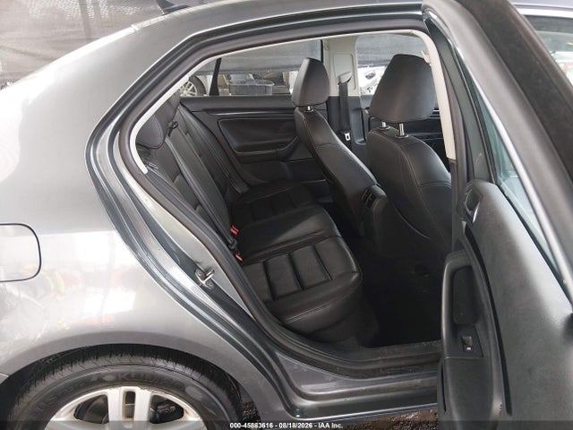 2010 Volkswagen Jetta Tdi მანქანა იყიდება აუქციონზე, vin: 3VWRL7AJ1AM181300, აუქციონის ნომერი: 45883616