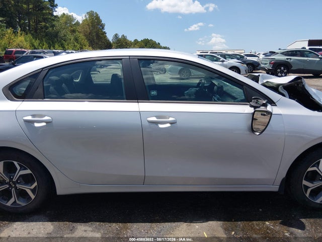 Aukcja sprzedaży 2021 Kia Forte Lxs, vin: 3KPF24AD2ME360929, numer aukcji: 45883652