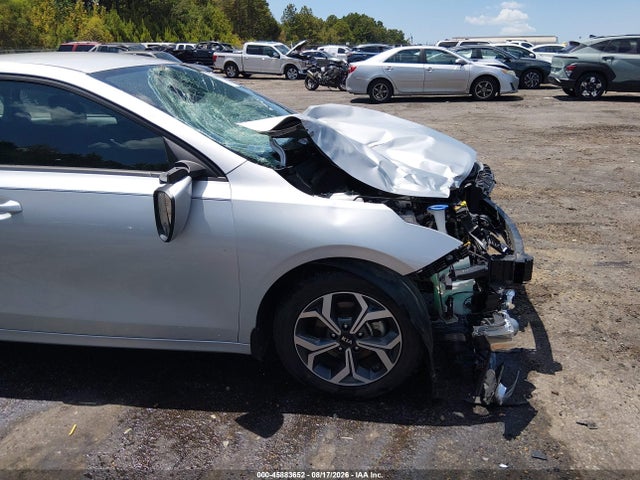 Aukcja sprzedaży 2021 Kia Forte Lxs, vin: 3KPF24AD2ME360929, numer aukcji: 45883652