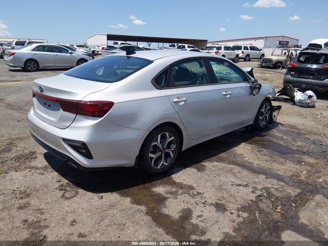 Aukcja sprzedaży 2021 Kia Forte Lxs, vin: 3KPF24AD2ME360929, numer aukcji: 45883652