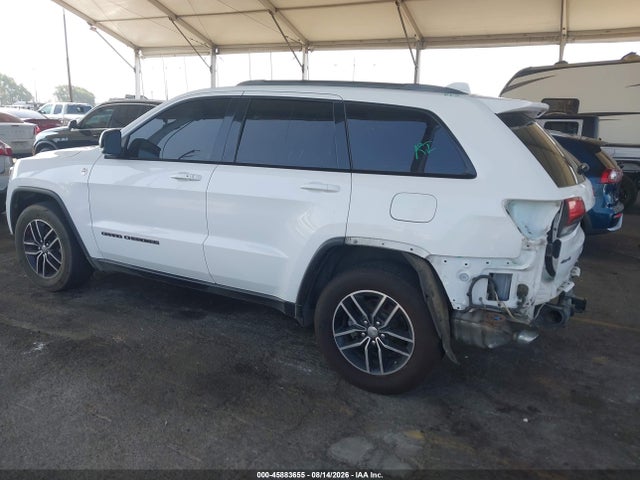 45883655 :رقم المزاد ، 1C4RJFLG4JC335729 vin ، 2018 Jeep Grand Cherokee Trailhawk 4x4 مزاد بيع