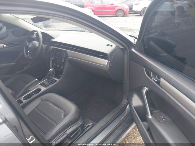 Продаж на аукціоні авто 2021 Volkswagen Passat 2.0t Se, vin: 1VWSA7A38MC012289, номер лоту: 45883688