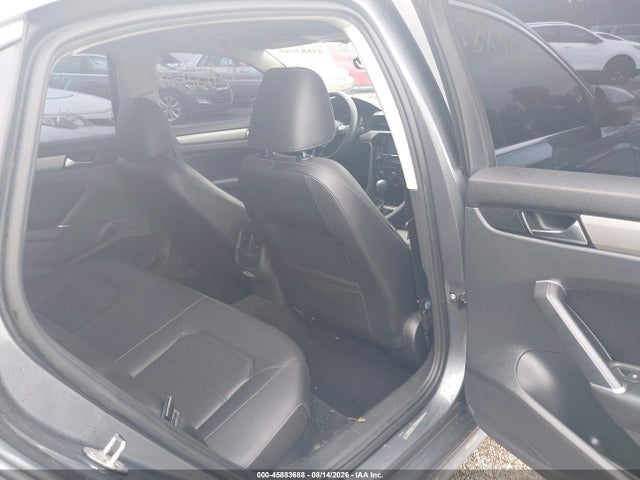 Продаж на аукціоні авто 2021 Volkswagen Passat 2.0t Se, vin: 1VWSA7A38MC012289, номер лоту: 45883688
