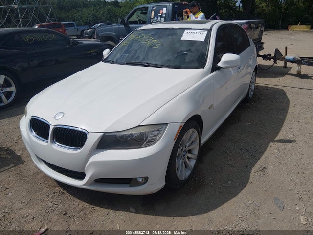 45883713 :رقم المزاد ، WBAPH575X9NM33814 vin ، 2009 Bmw 328i مزاد بيع