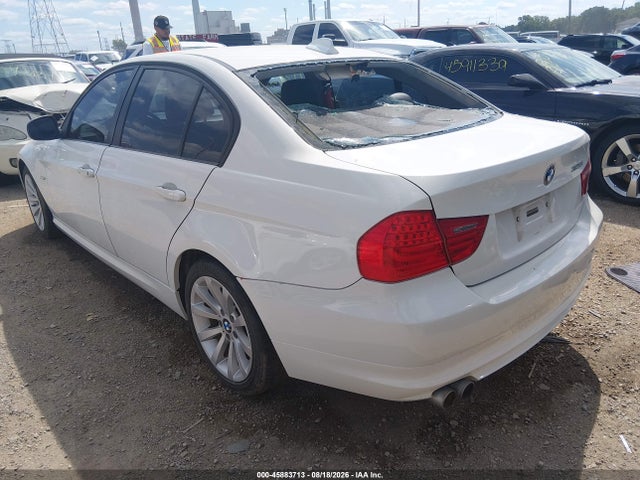 45883713 :رقم المزاد ، WBAPH575X9NM33814 vin ، 2009 Bmw 328i مزاد بيع