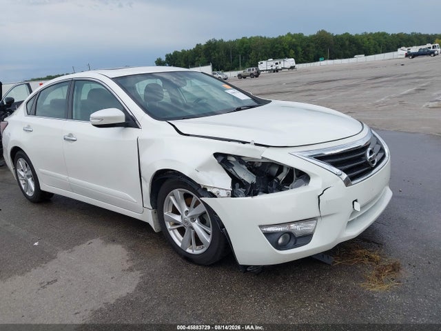 Продаж на аукціоні авто 2015 Nissan Altima 2.5 Sv, vin: 1N4AL3AP1FC272594, номер лоту: 45883729