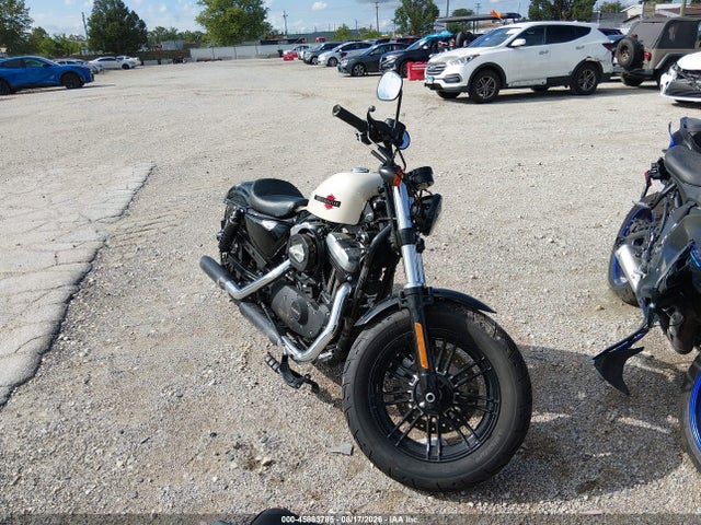2022 1HD1LC317NB402688 zdjęcie główne