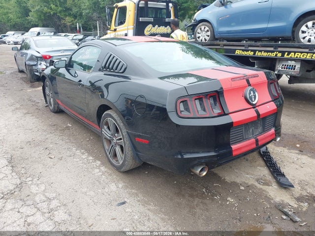 Продажа на аукционе авто 2014 Ford Mustang V6, vin: 1ZVBP8AM9E5267438, номер лота: 45883848