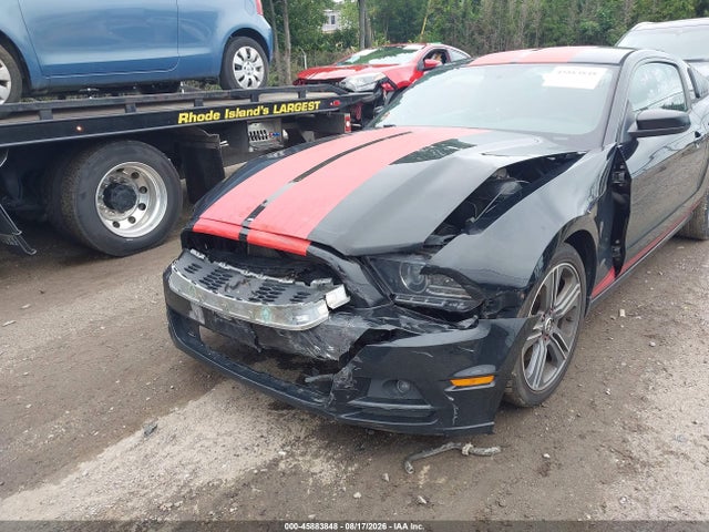 Продажа на аукционе авто 2014 Ford Mustang V6, vin: 1ZVBP8AM9E5267438, номер лота: 45883848