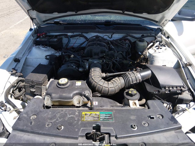 45883883 :رقم المزاد ، 1ZVFT80N355118319 vin ، 2005 Ford Mustang V6 Deluxe/v6 Premium مزاد بيع