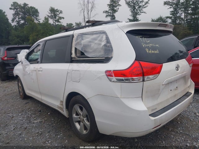 Продаж на аукціоні авто 2011 Toyota Sienna Le V6, vin: 5TDKK3DC3BS131125, номер лоту: 45883896