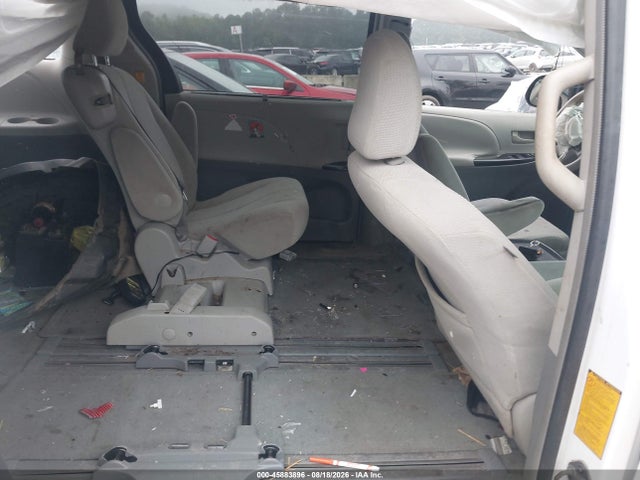 Продаж на аукціоні авто 2011 Toyota Sienna Le V6, vin: 5TDKK3DC3BS131125, номер лоту: 45883896