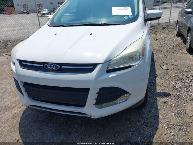 Продажа на аукционе авто 2014 Ford Escape Se, vin: 1FMCU9GXXEUD13075, номер лота: 45883967