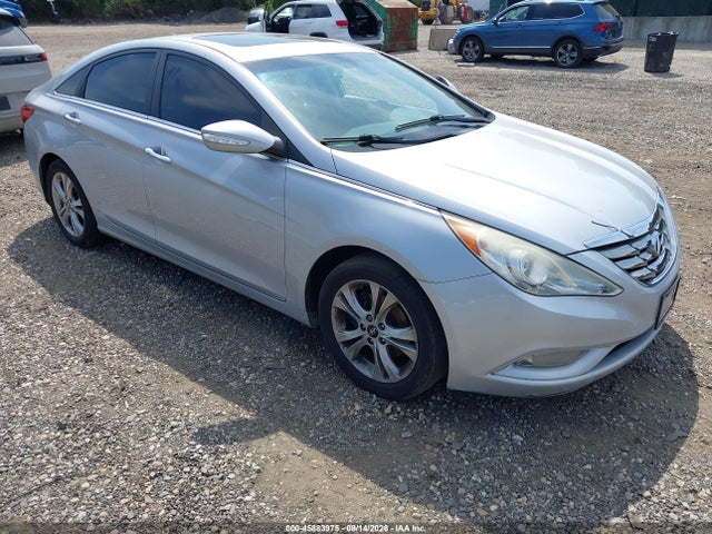2011 Hyundai Sonata Limited მანქანა იყიდება აუქციონზე, vin: 5NPEC4AC9BH245673, აუქციონის ნომერი: 45883975