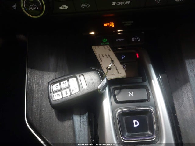 Продажа на аукционе авто 2018 Honda Clarity Plug-in Hybrid, vin: JHMZC5F18JC018448, номер лота: 45883986