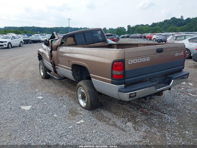 45884018 :رقم المزاد ، 3B7KF26Z2YM233590 vin ، 2000 Dodge Ram 2500 St مزاد بيع