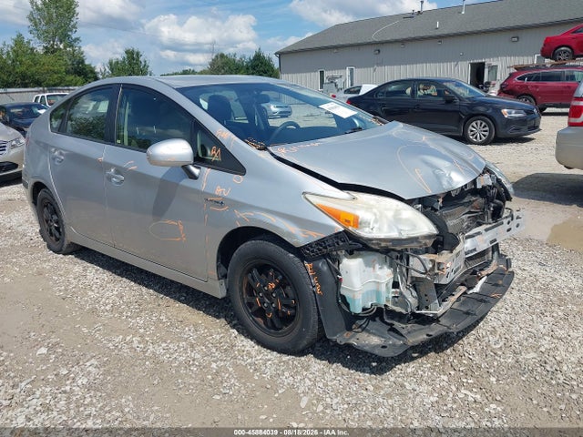 Продажа на аукционе авто 2013 Toyota Prius Two, vin: JTDKN3DU7D5562267, номер лота: 45884039