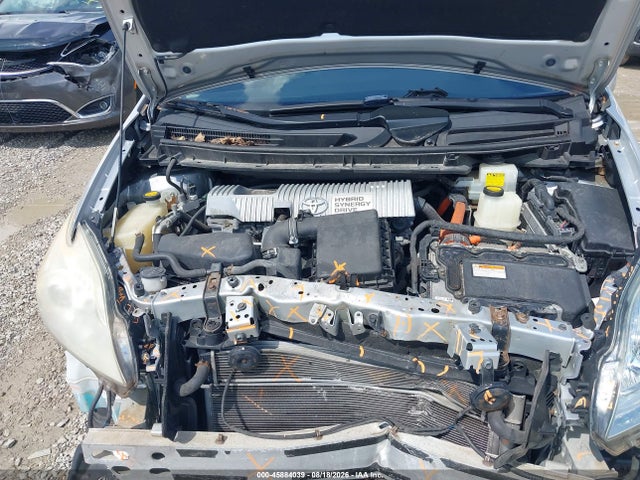Продажа на аукционе авто 2013 Toyota Prius Two, vin: JTDKN3DU7D5562267, номер лота: 45884039