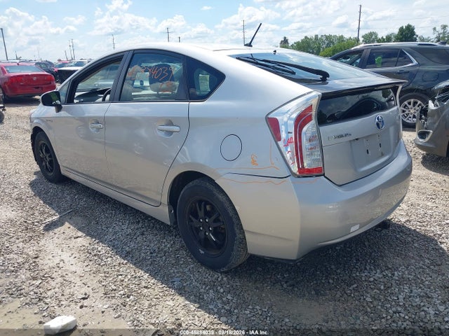 Продажа на аукционе авто 2013 Toyota Prius Two, vin: JTDKN3DU7D5562267, номер лота: 45884039