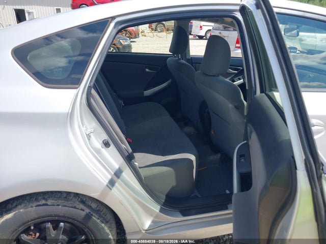 Продажа на аукционе авто 2013 Toyota Prius Two, vin: JTDKN3DU7D5562267, номер лота: 45884039