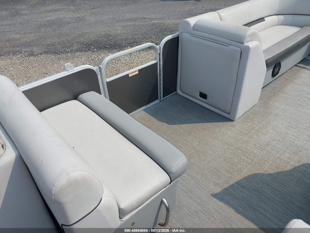 Godfrey Pontoon 2023 GDY69401H223 Image 16