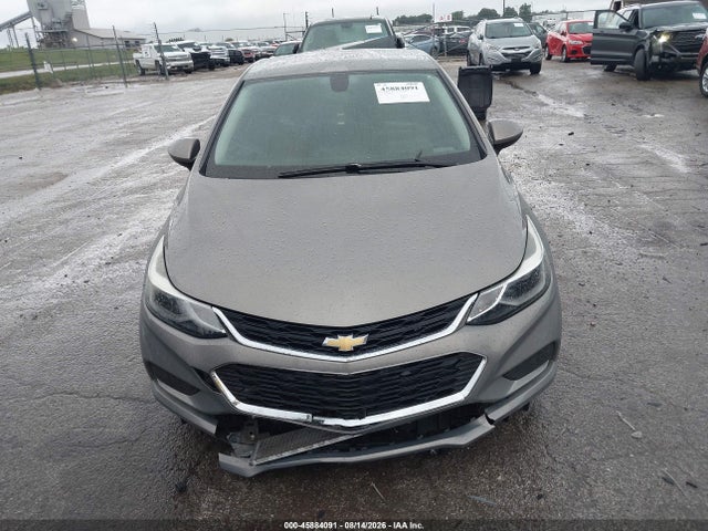 45884091 :رقم المزاد ، 3G1BE5SM2HS572739 vin ، 2017 Chevrolet Cruze Lt Auto مزاد بيع