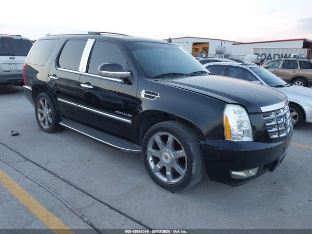 Aukcja sprzedaży 2011 Cadillac Escalade Luxury, vin: 1GYS3BEF1BR366986, numer aukcji: 45884096