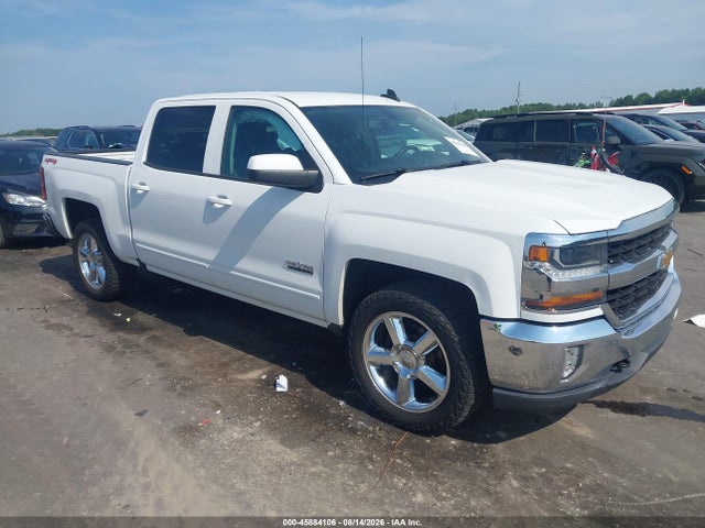 45884106 :رقم المزاد ، 3GCUKREC2JG592047 vin ، 2018 Chevrolet Silverado 1500 1lt مزاد بيع