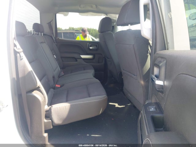 45884106 :رقم المزاد ، 3GCUKREC2JG592047 vin ، 2018 Chevrolet Silverado 1500 1lt مزاد بيع