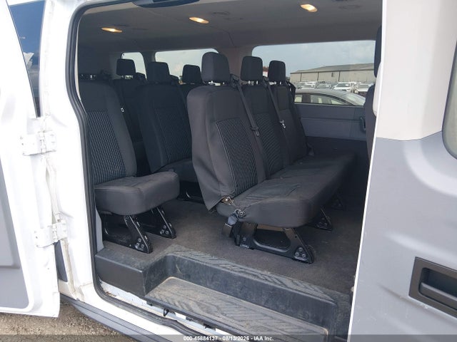 45884137 :رقم المزاد ، 1FBZX2ZM1JKB36121 vin ، 2018 Ford Transit-350 Xl مزاد بيع