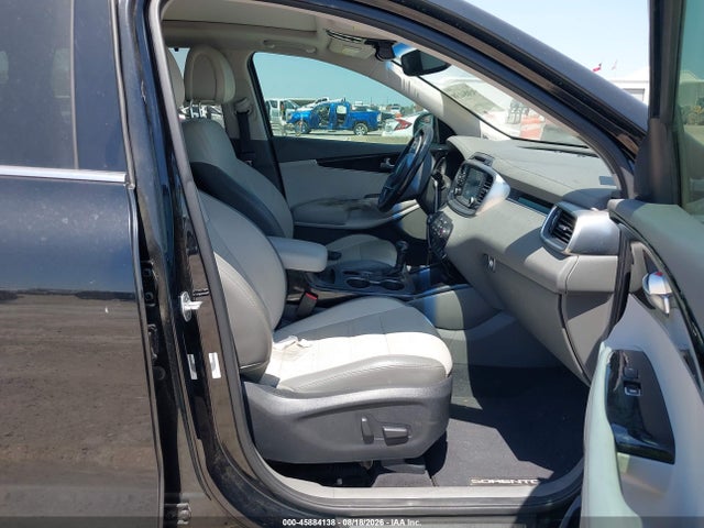 Продажа на аукционе авто 2016 Kia Sorento 3.3l Sx, vin: 5XYPK4A5XGG035241, номер лота: 45884138