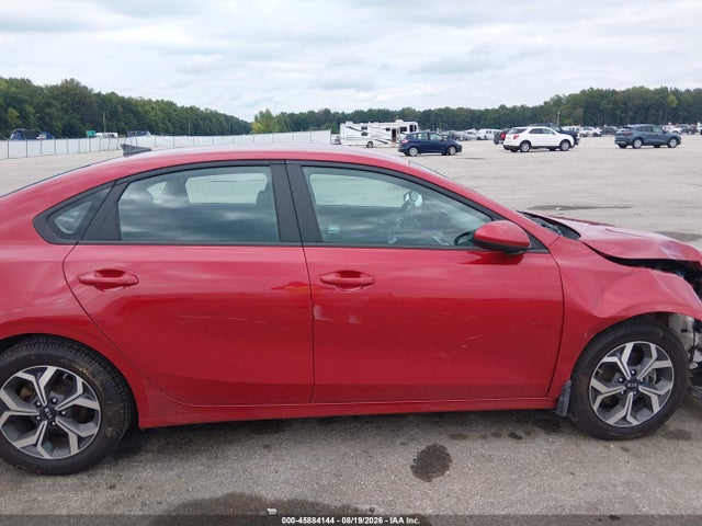 Aukcja sprzedaży 2021 Kia Forte Lxs, vin: 3KPF24AD3ME387122, numer aukcji: 45884144