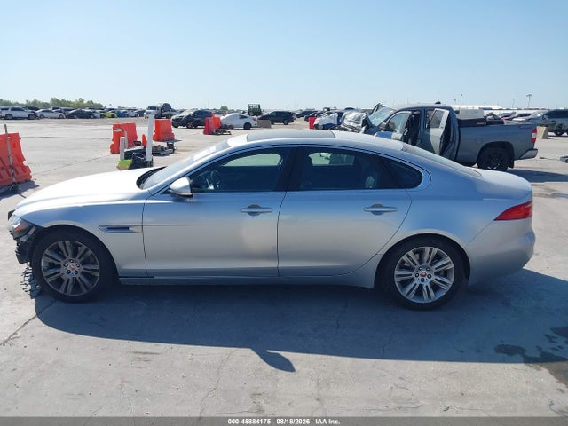 Продажа на аукционе авто 2017 Jaguar Xf 35t Premium, vin: SAJBD4BV2HCY34778, номер лота: 45884175