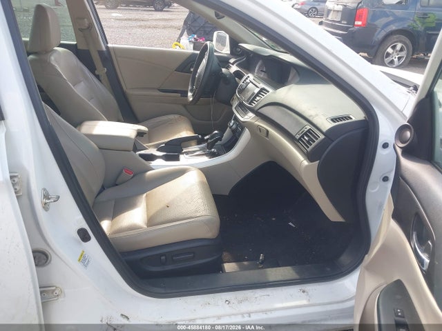 45884180 :رقم المزاد ، 1HGCR3F99FA009956 vin ، 2015 Honda Accord Touring مزاد بيع