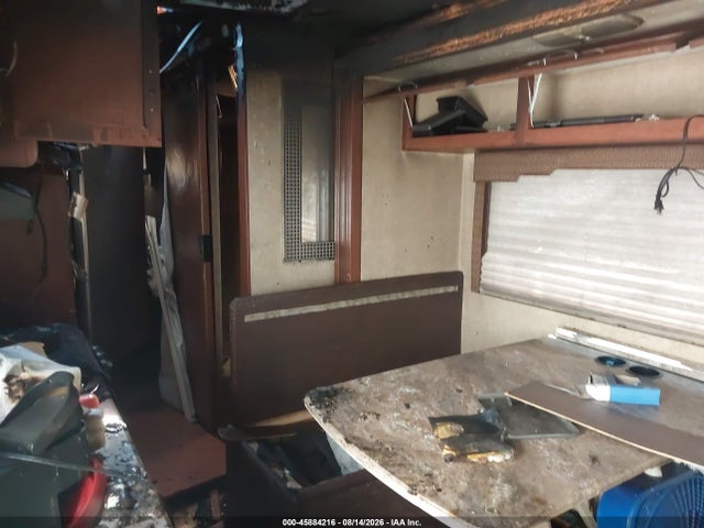 45884216 :رقم المزاد ، 1FC3E3KS6FDA02366 vin ، 2015 Ford E-350 Stripped مزاد بيع
