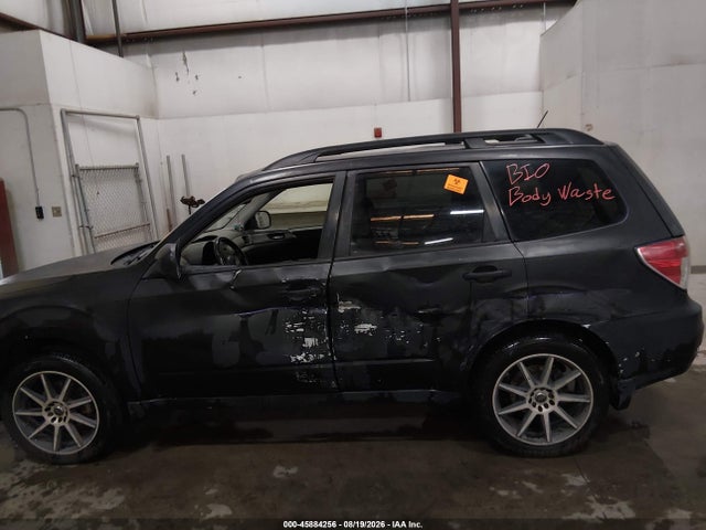 Продаж на аукціоні авто 2011 Subaru Forester 2.5x Premium, vin: JF2SHADC2BH774638, номер лоту: 45884256