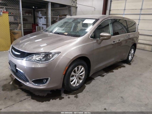 Aukcja sprzedaży 2018 Chrysler Pacifica Touring Plus, vin: 2C4RC1FG6JR116108, numer aukcji: 45884265