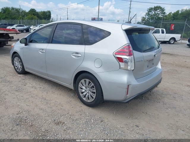 JTDZN3EU0FJ021116 Toyota Prius V Four
