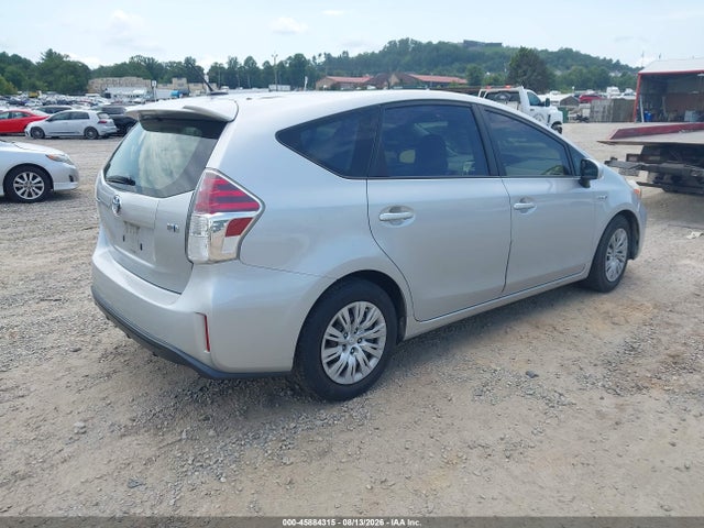 JTDZN3EU0FJ021116 Toyota Prius V Four