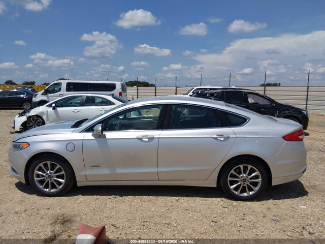 Продаж на аукціоні авто 2018 Ford Fusion Energi Se Luxury, vin: 3FA6P0PU0JR273624, номер лоту: 45884333