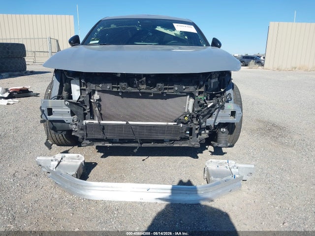 1HGCY2F70PA010426 Honda Accord Hybrid Sport-l