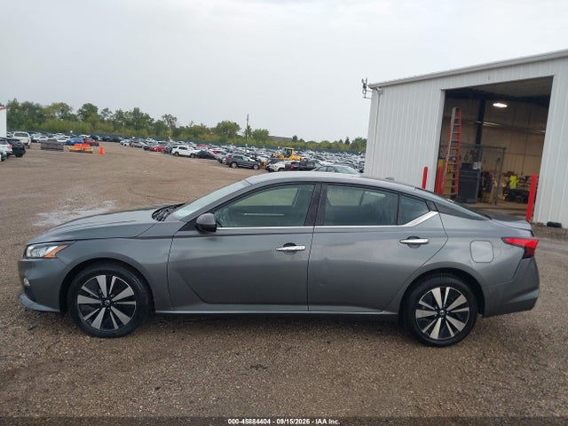 Продажа на аукционе авто 2021 Nissan Altima Sv Intelligent Awd, vin: 1N4BL4DW5MN420289, номер лота: 45884404